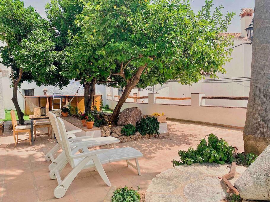 La Palmera. Casa Rural Con Piscina Privada. Benadalid Dış mekan fotoğraf