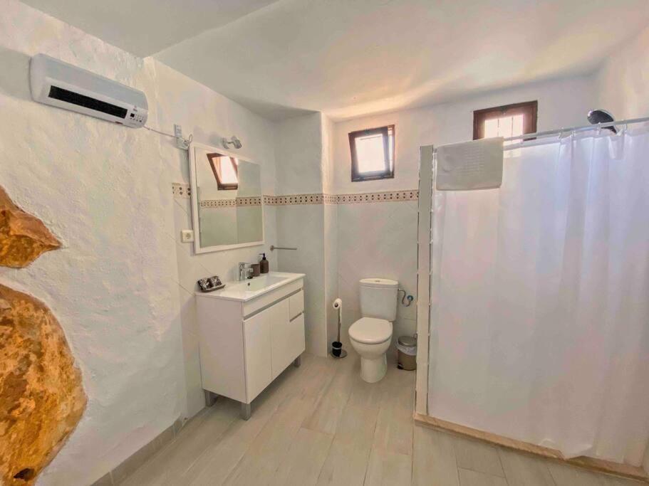 La Palmera. Casa Rural Con Piscina Privada. Benadalid Dış mekan fotoğraf